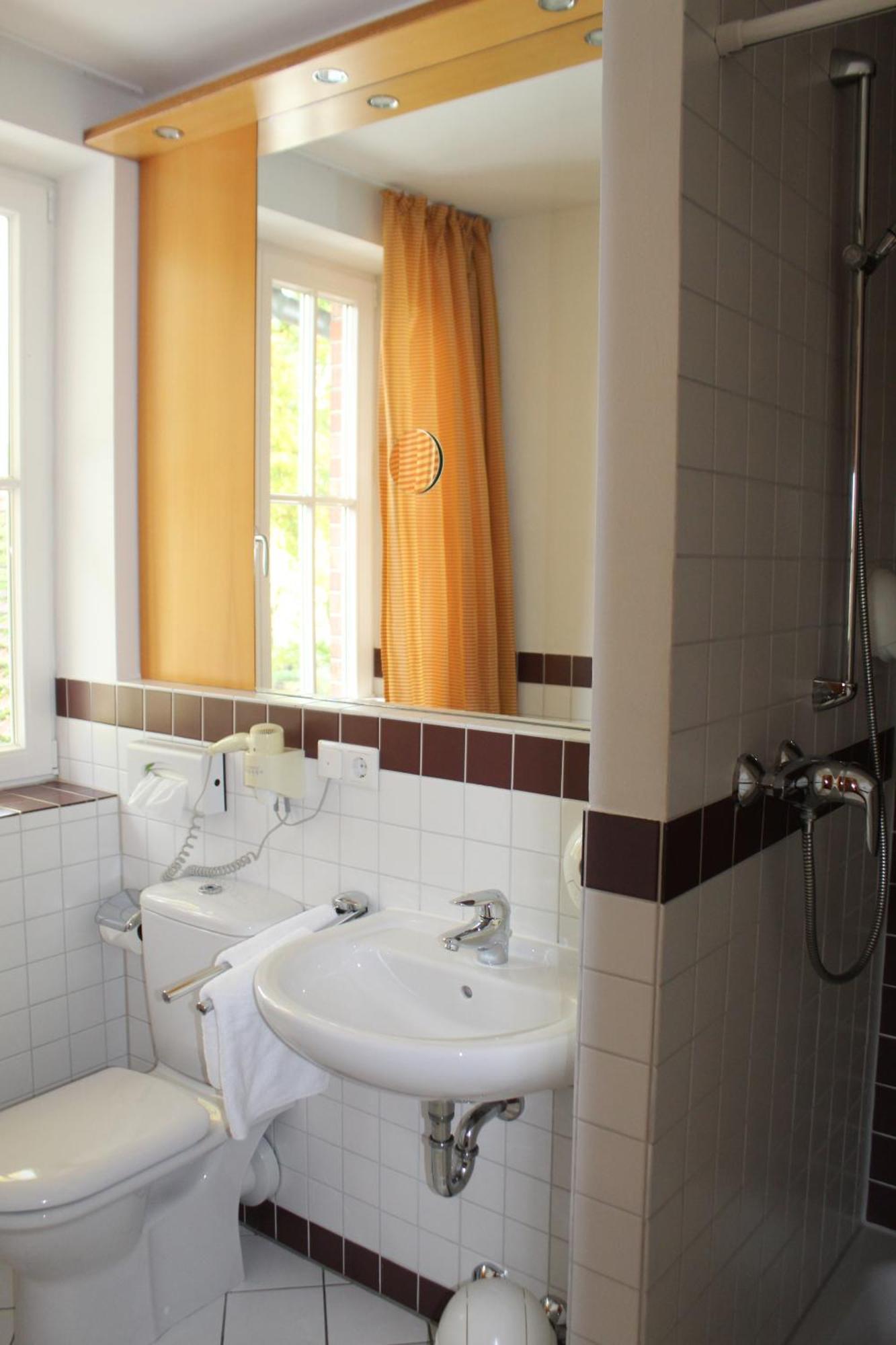 Landgasthof Wildwasser Wolthausen Luaran gambar